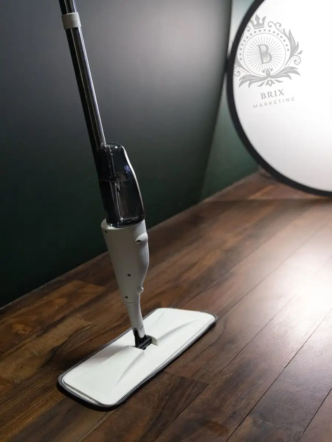 Швабра Water Spray Mop с распылителем воды для влажной и сухой уборки,с насадкой из микрофибры Белый с серым - изображение 11