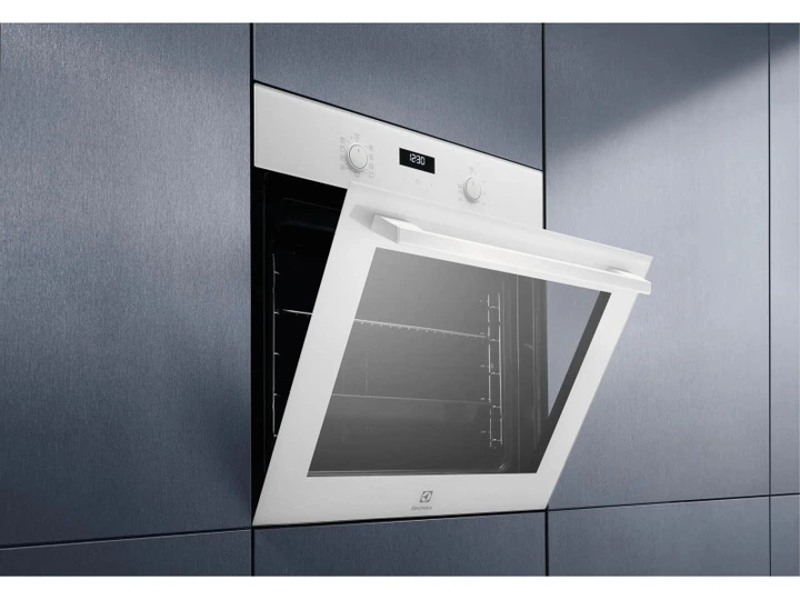 Духовка електрична Electrolux EOF5F50BV - Фото 4 Духовка електрична Electrolux EOF5F50BV - изображение 4