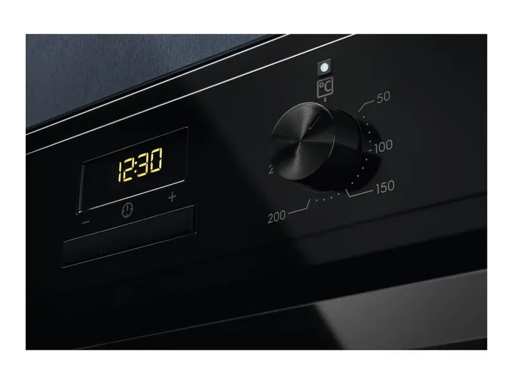 Духова шафа Electrolux EOD3H50BK - изображение 3