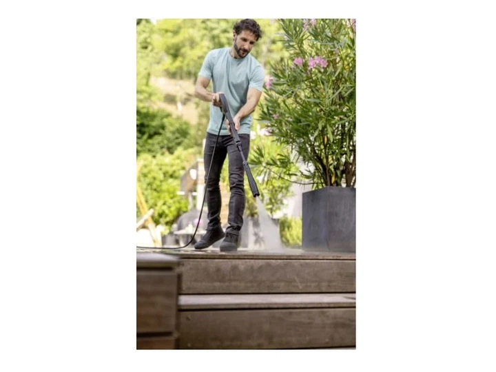 Мийка високого тиску Karcher K 4 WCM Premium Home (1.324-232.0) - Фото 9 Мийка високого тиску Karcher K 4 WCM Premium Home (1.324-232.0) - зображення 9