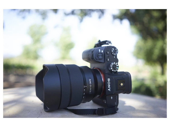 Об'єктив Sony SEL-1224G 12-24mm F4 G - изображение 3