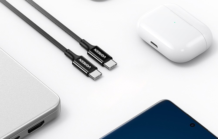 Кабель UGREEN USB-C to USB-C Silicone Fast Charging Cable 100W 1m (15275) черный - изображение 3