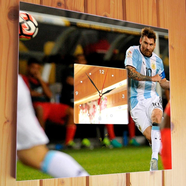 Авторские часы "Лионель Месси. Messi. Барселона" украшение спальни, спорт клуба, бара, сувенир фанату футбола - Фото 2 Авторские часы "Лионель Месси. Messi. Барселона" украшение спальни, спорт клуба, бара, сувенир фанату футбола - изображение 2