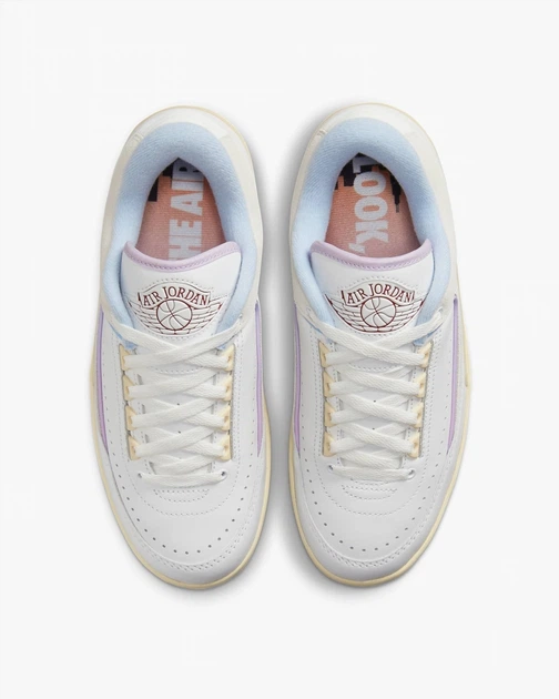 Кросівки Air Jordan Air 2 Retro Low Shoes White DX4401-146 39 - Фото 5 Кросівки Air Jordan Air 2 Retro Low Shoes White DX4401-146 39 - зображення 5