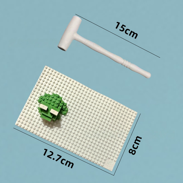 Конструктор BRICKS Базовая пластина 12,7 x 8 см + молоточек 15 см - изображение 2