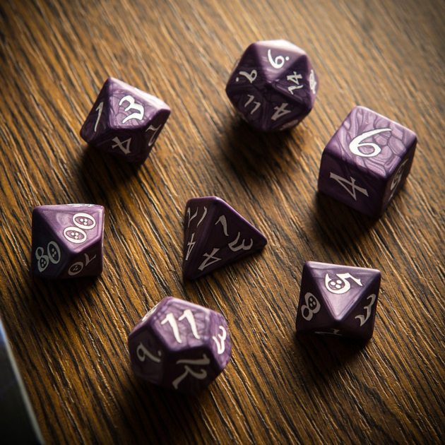 Набір кісток Q-Workshop Classic RPG Dice Kit Класичний 7 деталей Лавандово-білі (5907699493852) - зображення 3
