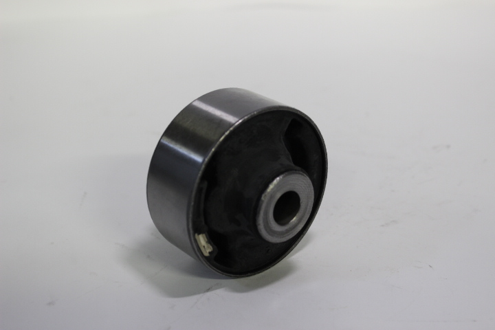 Втулка резиновая HONDA 51391-SEA-004 Honda (51391SEA004) - изображение 1