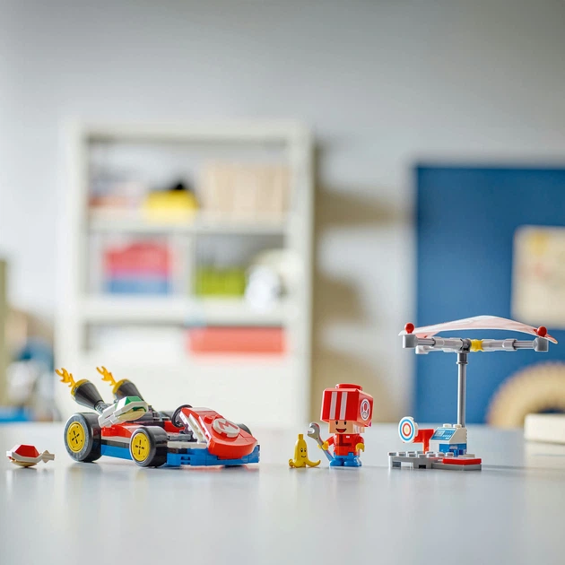 Конструктор LEGO Super Mario Mario Kart - Standard Kart 174 детали
