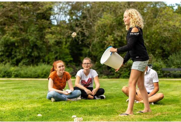 Zestaw do zabawy Outdoor Play Ogródowy Yatzy Duże kostki (8712051206066) - obraz 6