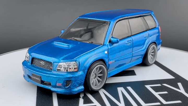 Машинка Premium Hot Wheels Subaru Forester STi Modern Classics 1