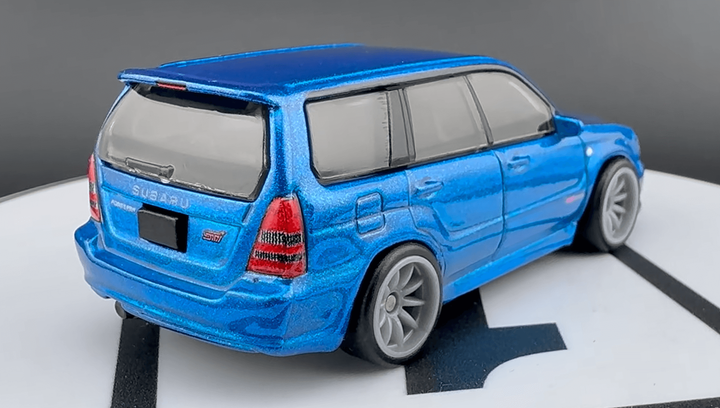 Машинка Premium Hot Wheels Subaru Forester STi Modern Classics 1