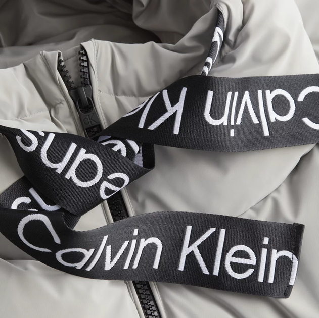 Куртка демісезонна з капюшоном жіноча Calvin Klein J20J220017-PQY M Сіра (8719856815011) - зображення 6