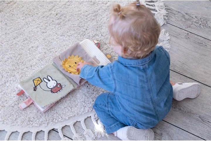 Книжечка Tiamo Miffy Fluffy Activites Pink (8713291669253) - зображення 6