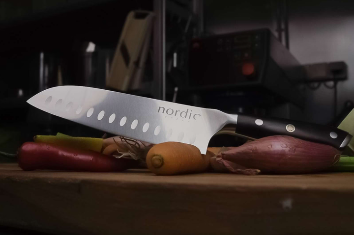 Nóż Nordic Chefs Santoku do warzyw 29 cm (5711336035332) - obraz 3