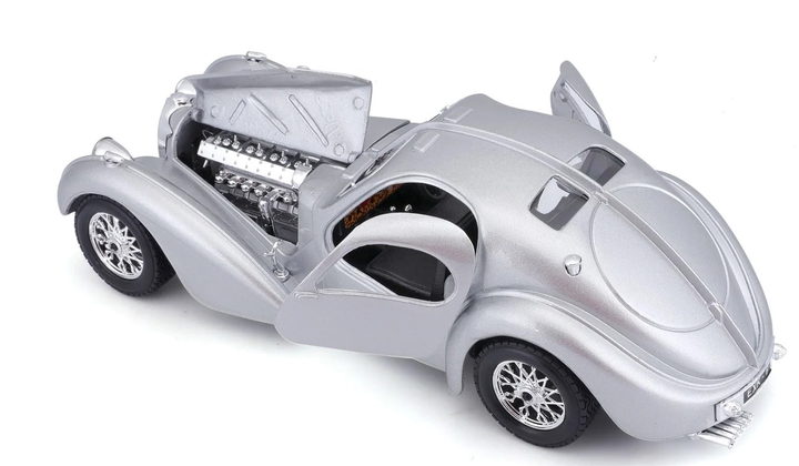 Metalowy model samochodu BBurago Bugatti Atlantic 1936 1:24 srebrny (4893993220922) - obraz 10
