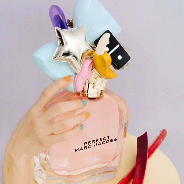 Парфумована вода для жінок Marc Jacobs Perfect 50 мл - Фото 4 Парфумована вода для жінок Marc Jacobs Perfect 50 мл - зображення 4