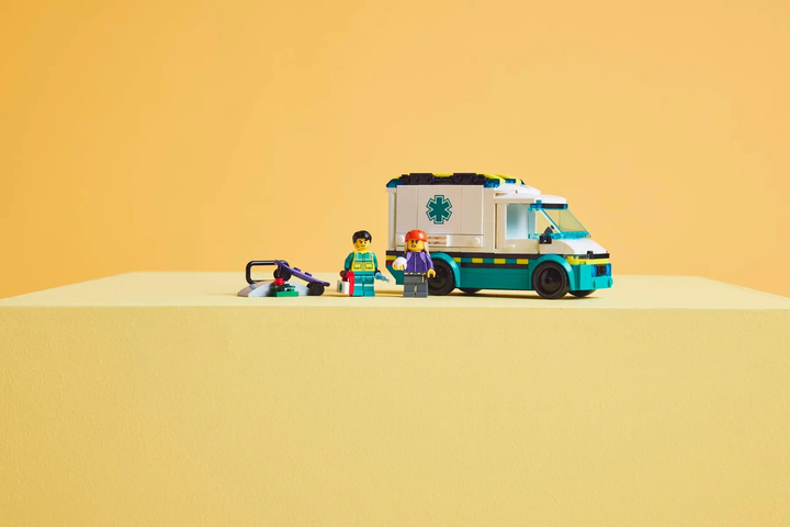 Конструктор LEGO City Швидка допомога 184 елементи (60451) - зображення 11
