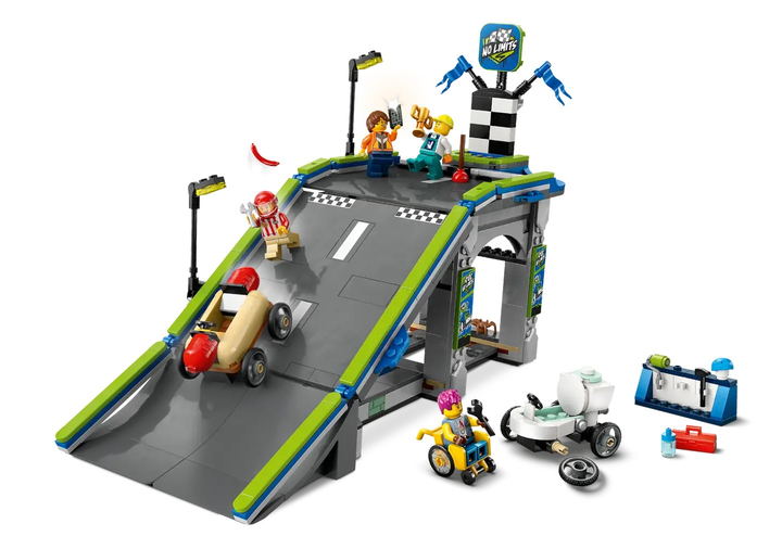 Конструктор LEGO City Без меж: трек з рампою для перегонів 436 елементів (60460) - зображення 4