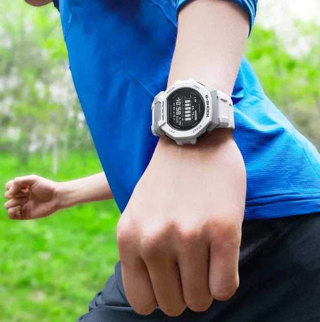 Мужские часы Casio G-SHOCK G-SQUAD GBD-300-7ER – купить онлайн на