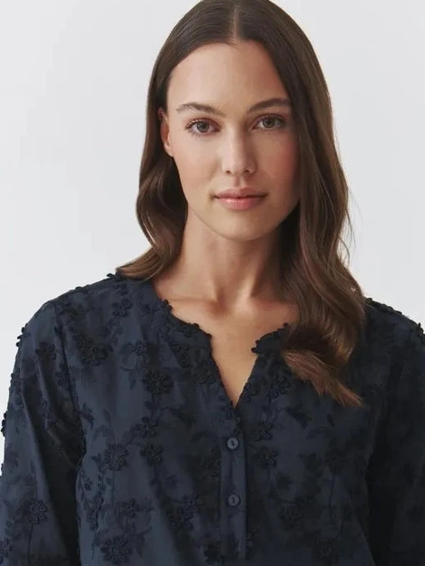 Блузка жіноча Tatuum Relia T2501.044 40 Темно-синя (5900142395406) - зображення 4