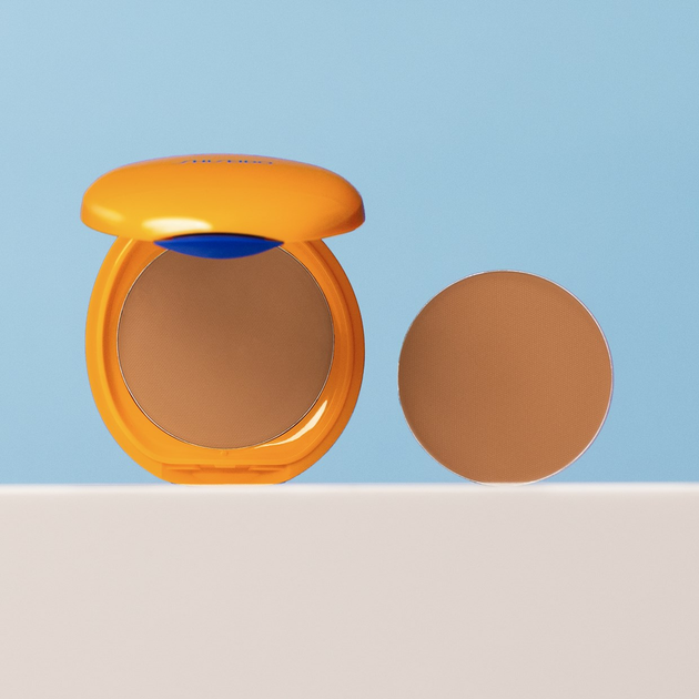 Wymienny wkład podkładu do twarzy Shiseido Sun Tan SPF10 Natural Refill 12 g (730852213357) - obraz 3