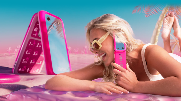 Телефон HMD Barbie Phone розовый - изображение 7