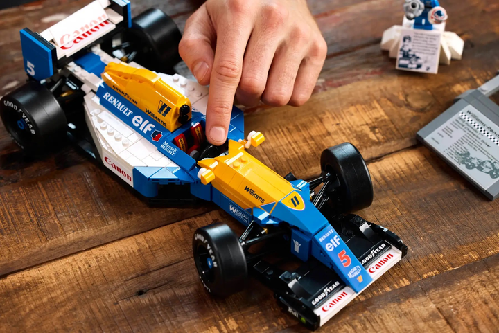 Конструктор LEGO Icons Williams Racing FW14B і Найджел Менселл 799 елементів (10353) - зображення 10