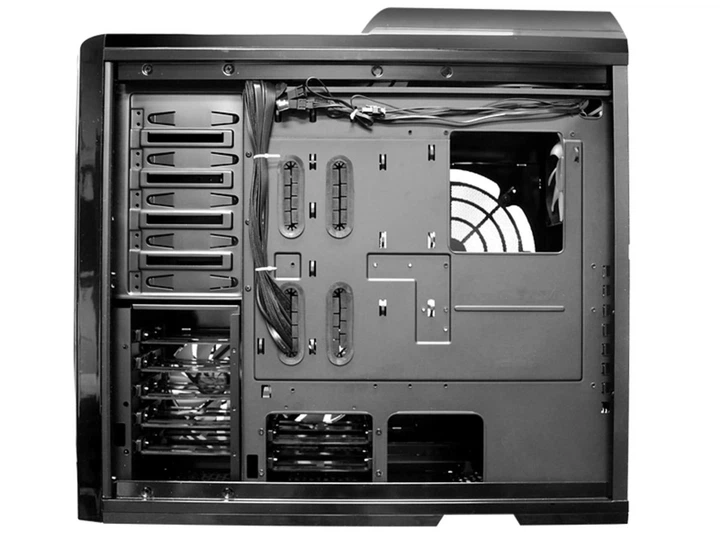 Корпус NZXT Phantom Black (PHAN-001BK) – фото, отзывы