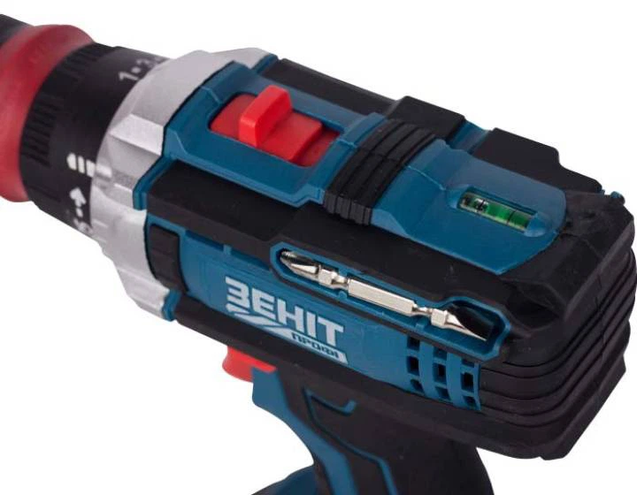 Акумуляторний шуруповерт Зеніт Профі ЗПША-21/20 DFR 2А 2 АКБ кейс