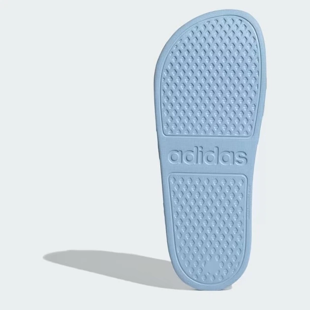 Женские шлепанцы для пляжа Adidas Adilette Aqua IE8919 40.5 (8US/7UK) 25.5 см Голубые (4067893960602) - Фото 7 Женские шлепанцы для пляжа Adidas Adilette Aqua IE8919 40.5 (8US/7UK) 25.5 см Голубые (4067893960602) - изображение 7