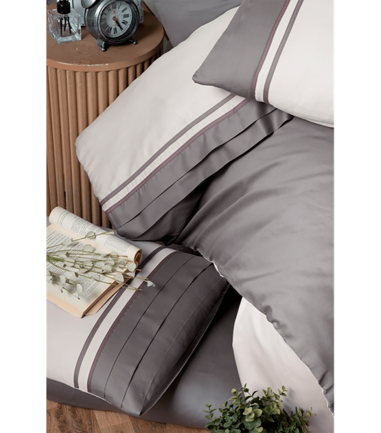 Комплект постільної білизни Deluxe Satin First Choice - First Choice - DLX-636 Groovy Quicksilver - Євро - Світло-сірий - Фото 2 Комплект постільної білизни Deluxe Satin First Choice - First Choice - DLX-636 Groovy Quicksilver - Євро - Світло-сірий - зображення 2