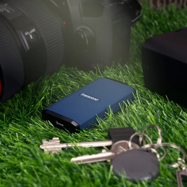 Transcend ESD410C 2TB SSDとUSBドライブ SSD диск Transcend ESD410C 2TB USB Type-C 3D NAND (TS2TESD410C