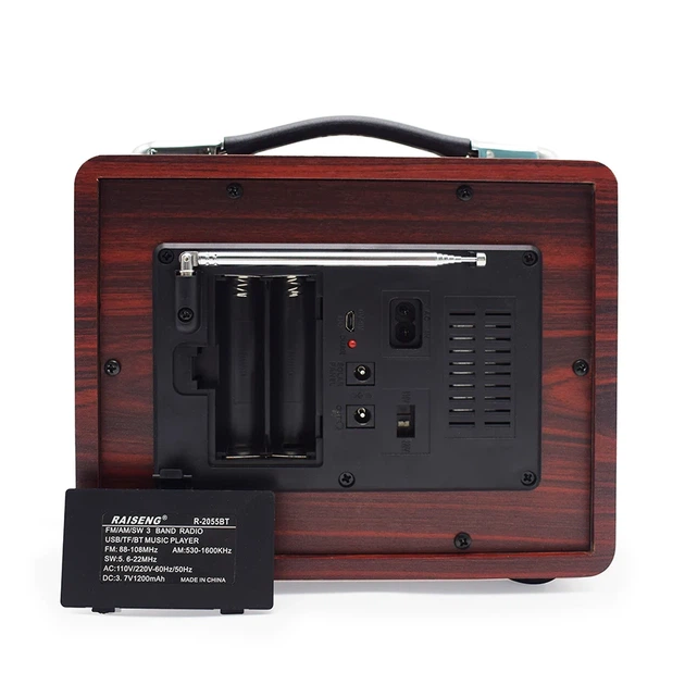 Портативное ретро радио Retropolis Seattle 1200 maH Bluetooth Powerbank Темно-червоний - Фото 3 Портативное ретро радио Retropolis Seattle 1200 maH Bluetooth Powerbank Темно-червоний - изображение 3