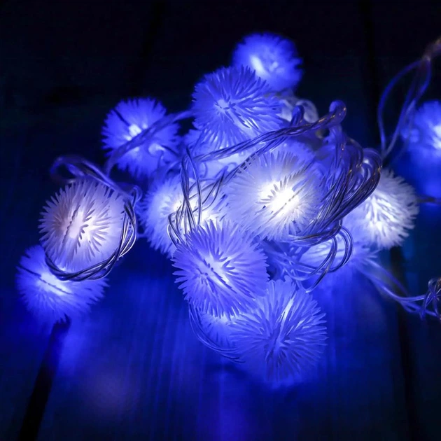 Світлодіодна гірлянда з фігурками "Пухнастики" 20 LED, 5м + перехідник, 220V, IP44, Синьо-білий - Фото 5 Світлодіодна гірлянда з фігурками "Пухнастики" 20 LED, 5м + перехідник, 220V, IP44, Синьо-білий - зображення 5