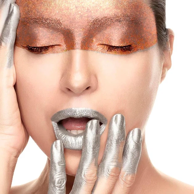 Кремовые тени-карандаш металлик Коричневые Stargazer Metallic Eye Shadow Pen Brown - Фото 3 Кремовые тени-карандаш металлик Коричневые Stargazer Metallic Eye Shadow Pen Brown - изображение 3