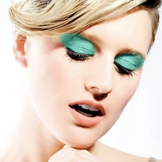 Глиттерный пигмент для глаз Бирюзовый с блестками Stargazer Glitter Eyedust №104 - изображение 3