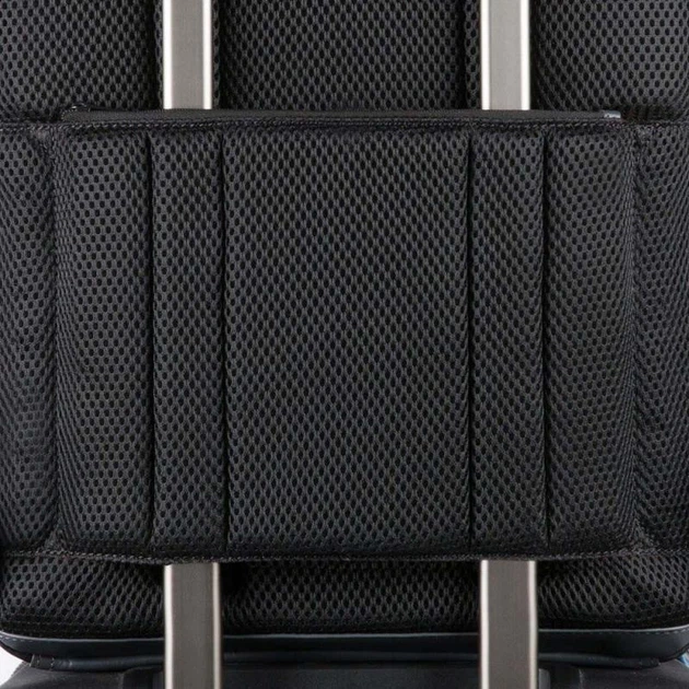 Рюкзак для ноутбука с LED-подсветкой Piquadro URBAN Grey-Black CA4550UB00BML_GRN - Фото 6 Рюкзак для ноутбука с LED-подсветкой Piquadro URBAN Grey-Black CA4550UB00BML_GRN - изображение 6