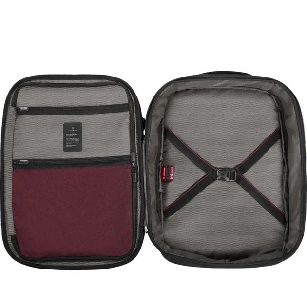 Рюкзак для ноутбука Victorinox CROSSLIGHT/Black 612423 - Фото 7 Рюкзак для ноутбука Victorinox CROSSLIGHT/Black 612423 - изображение 7