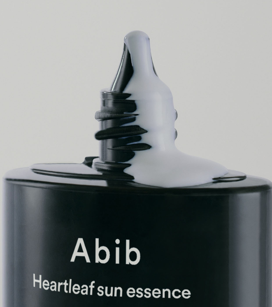 Сонцезахисна есенція для обличчя Abib Heartleaf Calming Drop SPF50+ 50 мл (8809864766907) - зображення 2