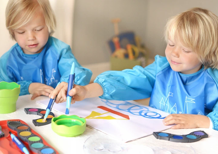 Фартух для малювання Faber-Castell червоний/помаранчевий (4005402012046) - зображення 3