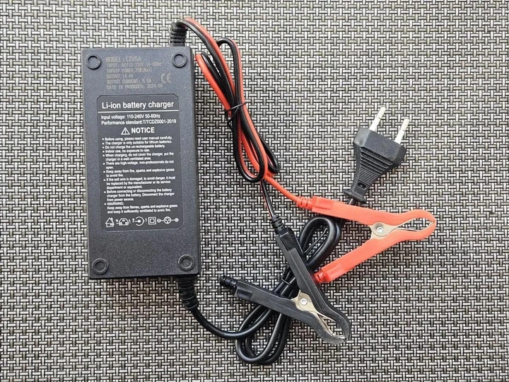 Зарядний пристрій з кулером 12V (14.6 V) 5 A LiFePO4 + крокодили - зображення 4
