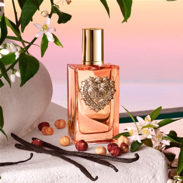 Парфумована вода для жінок Dolce&Gabbana Devotion Intense 50 мл (8057971188284) - зображення 4