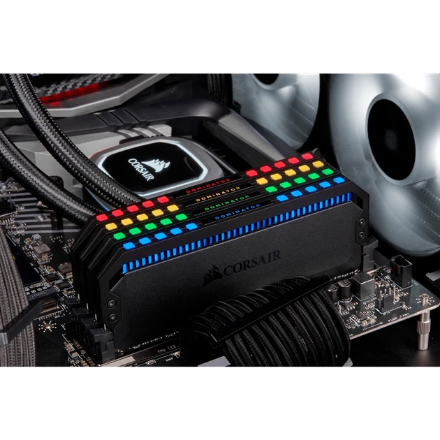 Оперативна пам'ять Corsair DDR4-3200 32768MB PC4-25600 (Kit of 4x8192) Dominator Platinum RGB For AMD Optimized Black (CMT32GX4M4Z3200C16) - зображення 8