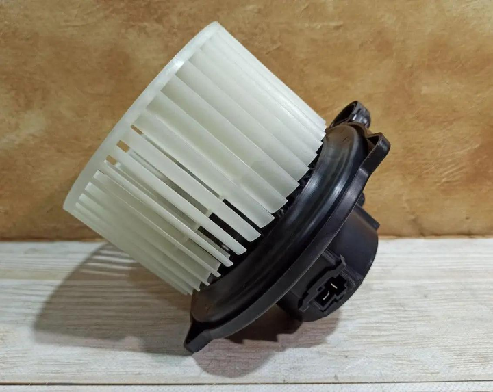 Моторчик пічки + АС D 135mm аналог 97113-1H000 Хюндай (Hyundai) Ай30 Елантра - зображення 2