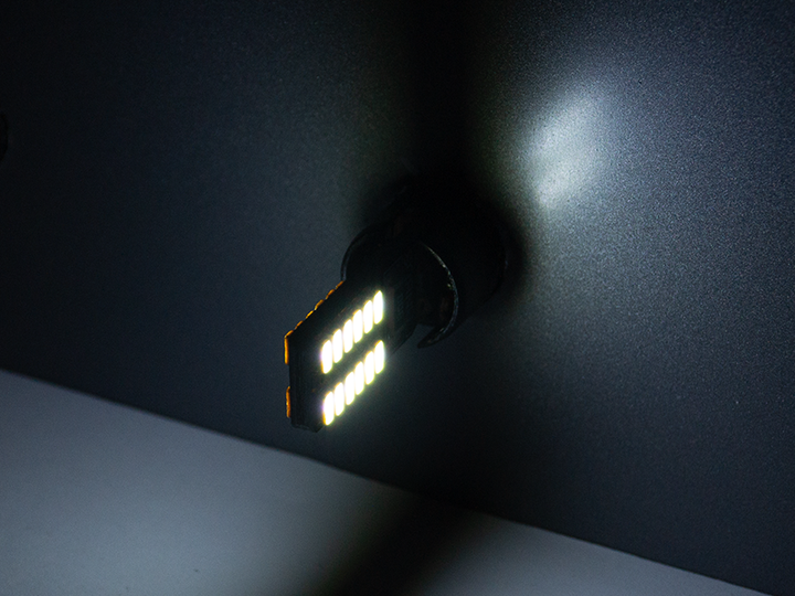Светодиодная автолампа T10 W5W с обманкой 12В SMD4014-24led белый - изображение 2