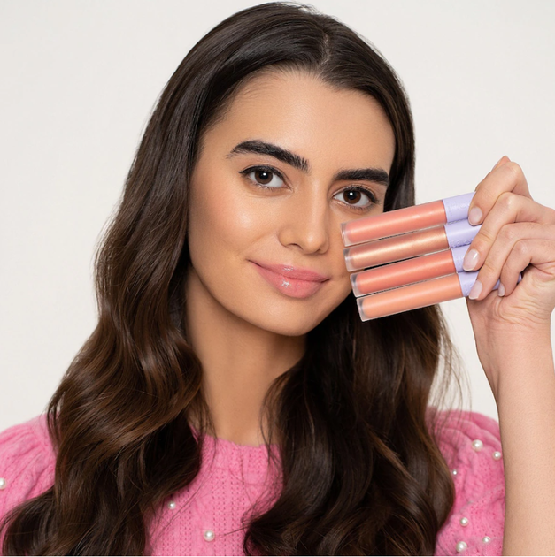 Błyszczyk do ust Florence by Mills Get Glossed Mystic mills Pink coral 4 ml (840047250224) - obraz 3