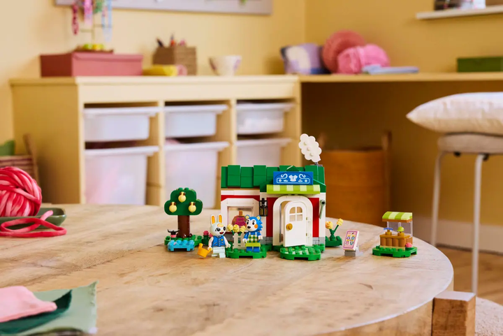Zestaw klocków LEGO Animal Crossing Able Sisters i sklep odzieżowy 322 elementy (77055) - obraz 11