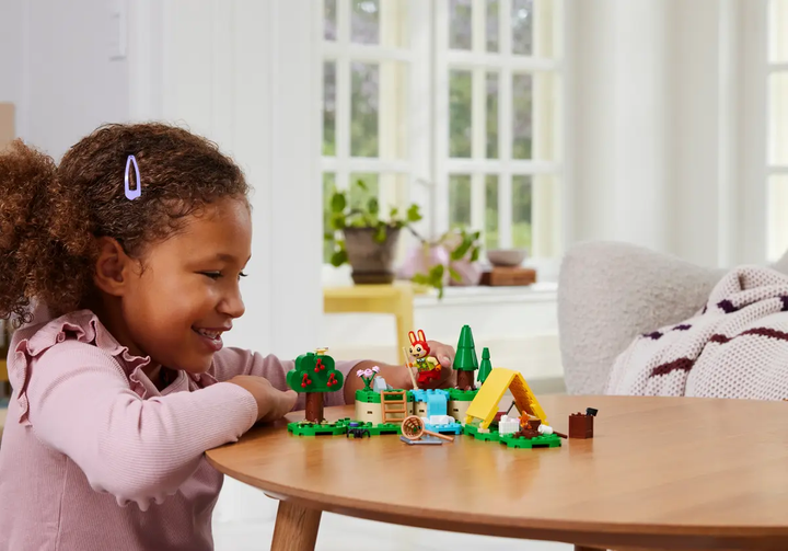 Конструктор LEGO Animal Crossing Розваги на відкритому повітрі 164 деталі 8 шт (77047) - зображення 9