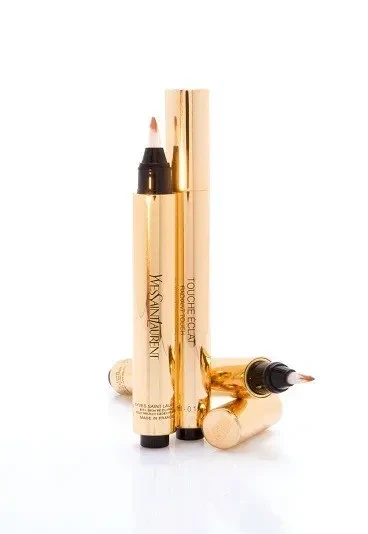 Хайлайтер Для Лица Yves Saint Laurent Touche Eclat 2 Luminous Ivory 2.5 Мл Слоновая Кость - Фото 4 Хайлайтер Для Лица Yves Saint Laurent Touche Eclat 2 Luminous Ivory 2.5 Мл Слоновая Кость - изображение 4