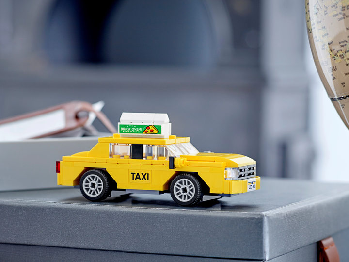 Конструктор LEGO Creator Yellow Taxi 124 деталі (40468) - зображення 5